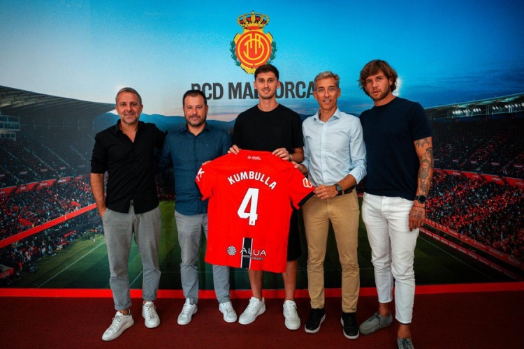 开云体育下载-官方：罗马外租库姆布拉到马洛卡，买断费600万欧固定+200万浮动